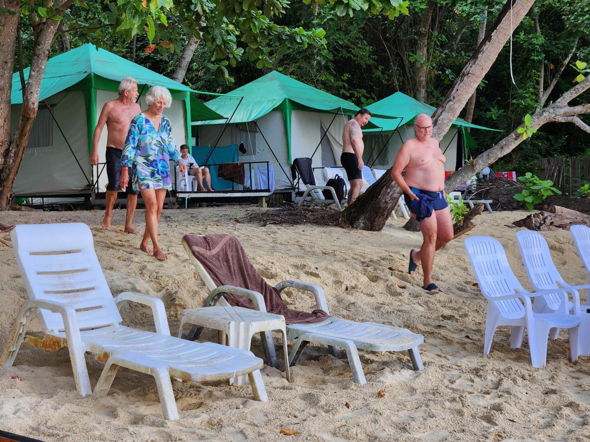 Koh Ngai Camping Restaurant @ Bar Exteriér fotografie